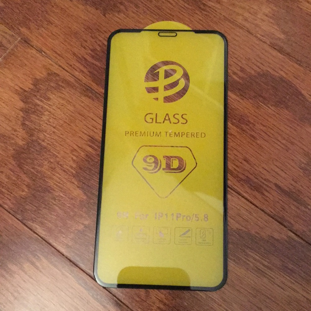 🌸New- IPhone11Pro Case Glass Screen Protector - Picture 3 of 5